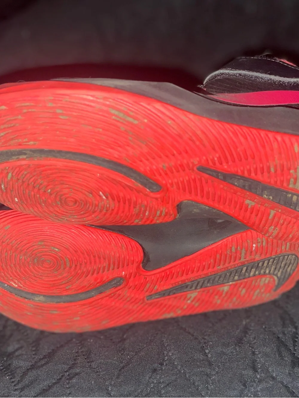 Little girls size 1y Nike shoes